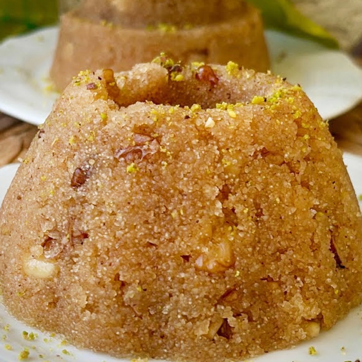 Ballı Cevizli İrmik Helvası